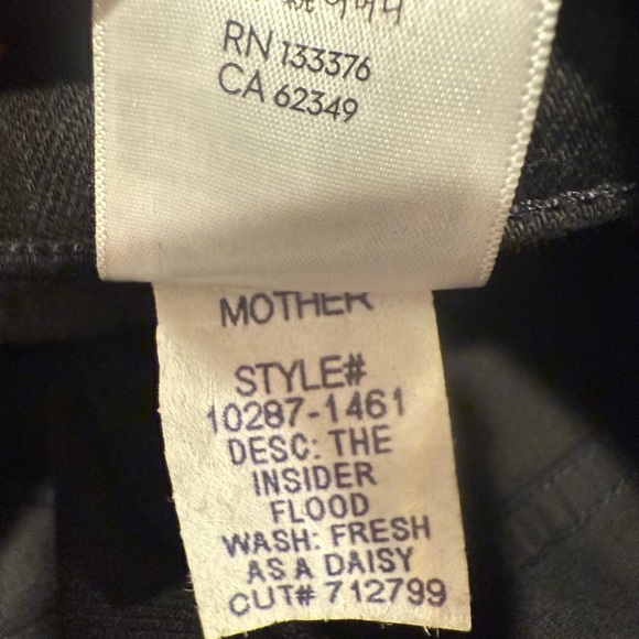 NWT $218 Black Mother The Insider Flood Fresh As A Daisy Jeans 24 - Picture 16 of 16